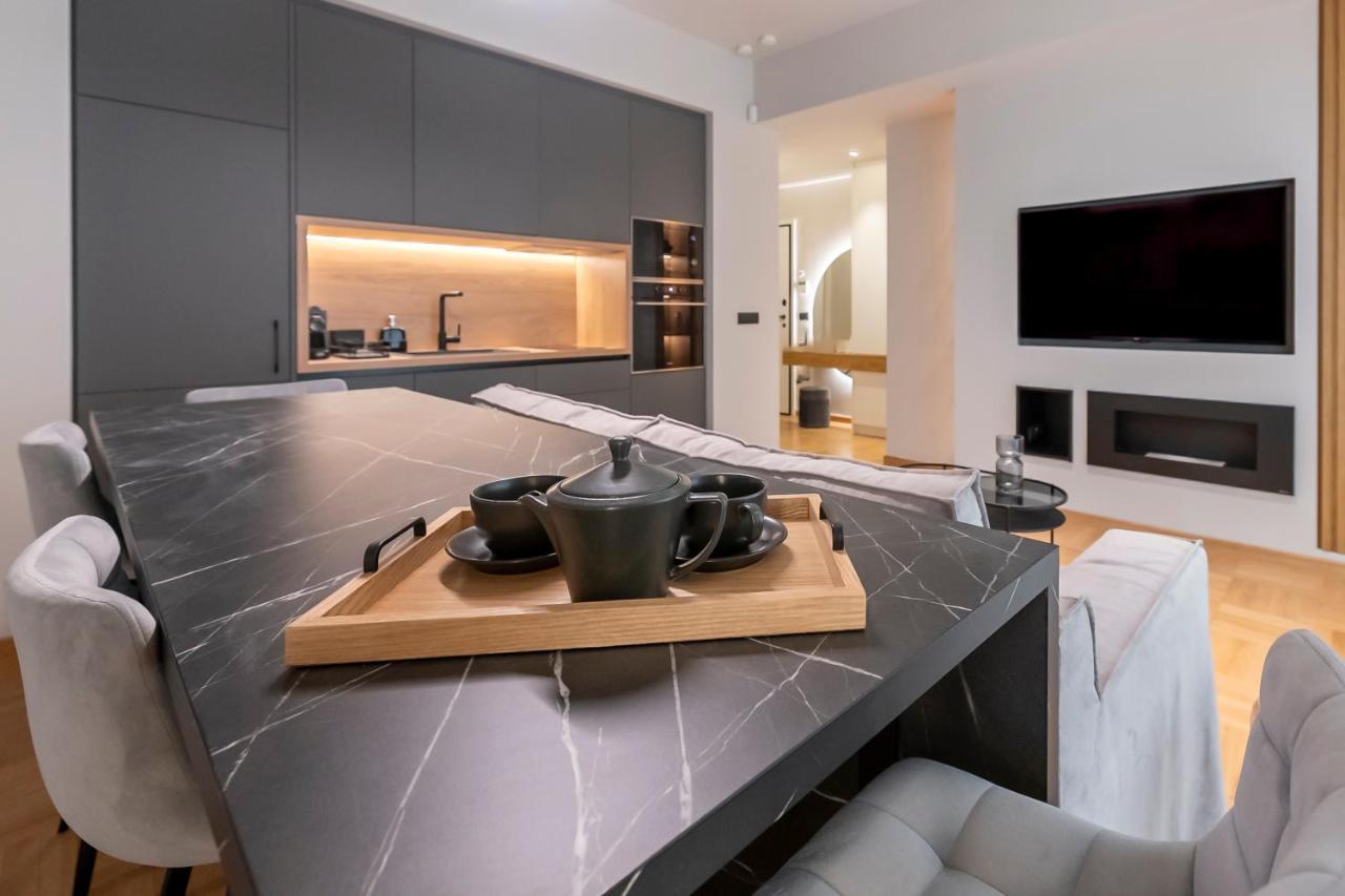 Phaedrus Living Luxury Flat Kolonaki Center Daire Atina Dış mekan fotoğraf
